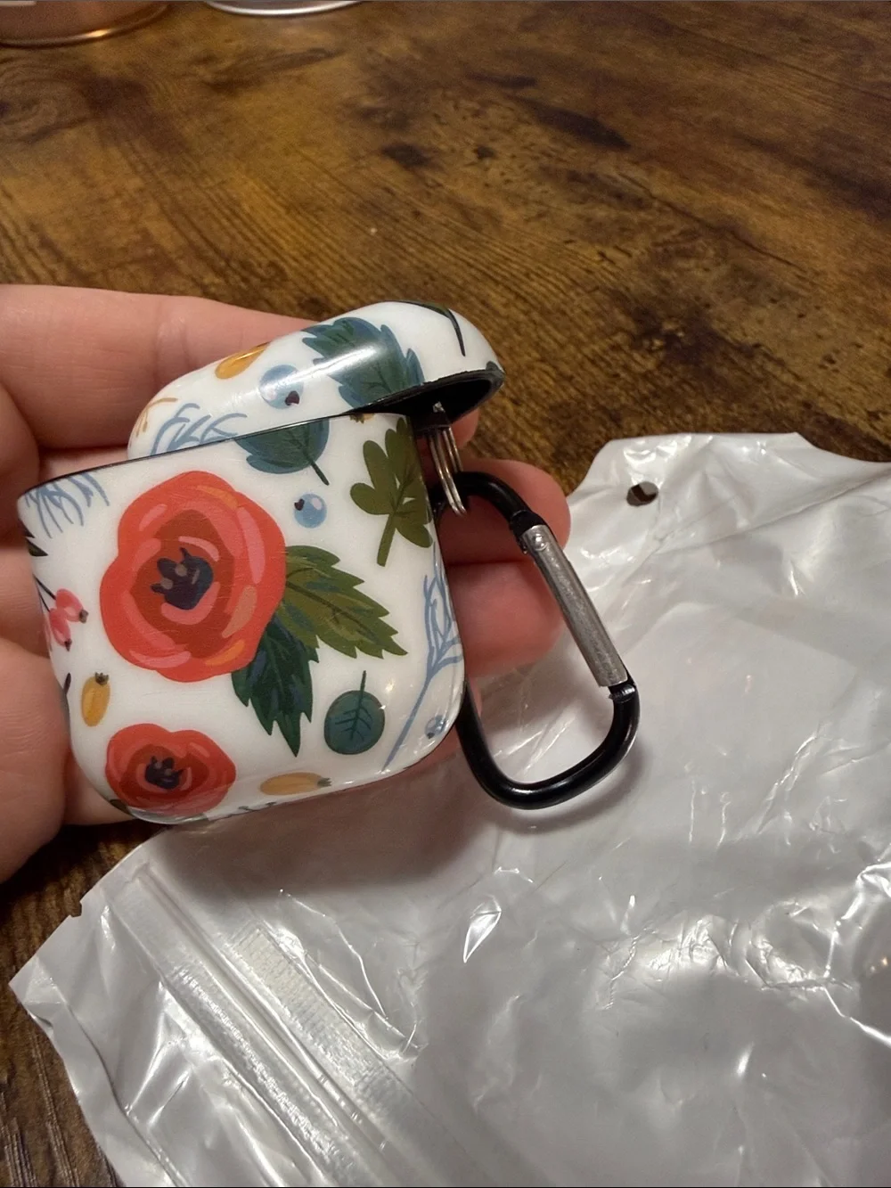 Floral Pattern Protective AirPod Case Cover - White with Red Flowers